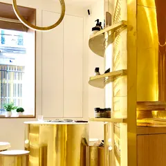 En Beauty Salon Paris Tokyo