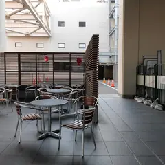 （株）朝日エアポートサービス オアシス