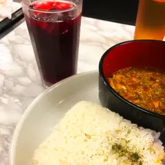 La Sénégalaise Chez YaBigue