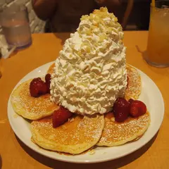 エッグスンシングス 心斎橋店