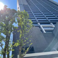 ラ・トゥール 大阪梅田ガーデン