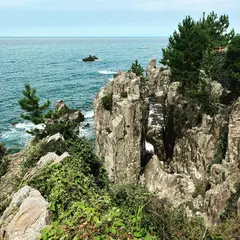 ローソク岩