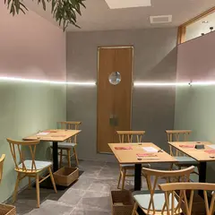 マグロ dish