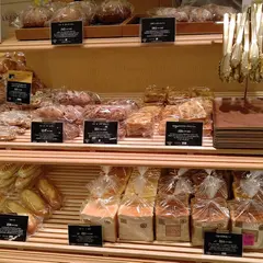 ラスイート神戸 大丸梅田店