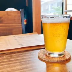 Mallika Brewing クラフトビールカフェ