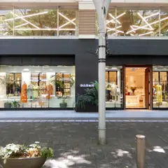 CABaN MARUNOUCHI