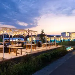 WHARF&CO.