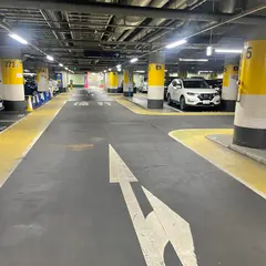 みなとみらい公共駐車場