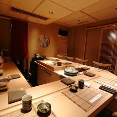 鮨 せいざん