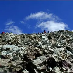 雄山