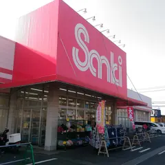 ファッション市場 サンキ 十余二店