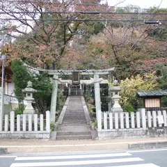 谷