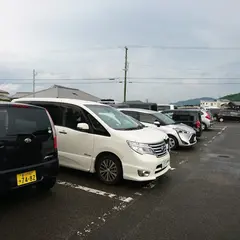 がもううどん 駐車場