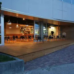 Gwave Cafe（ジーウェーブカフェ）