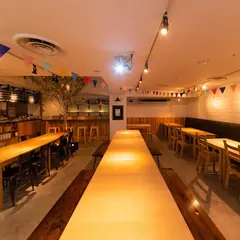 横浜地野菜＆溶岩焼きグリル H.B’s nest エイチビーズネスト 横浜元町