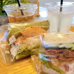 サンドイッチパーラー楽楽