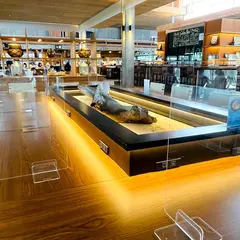 Cafe&Bar