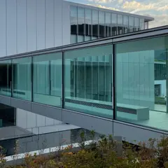 長野県立美術館