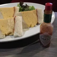 喫茶マドラグ