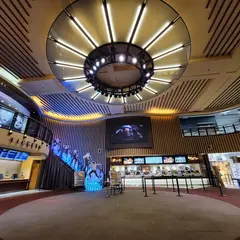 新宿バルト９
