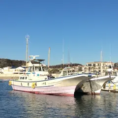 釣船 葉山 芝崎港（有）福栄丸