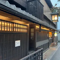 鳥彌三