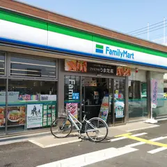 ファミリーマート 和光中央店