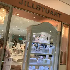 ジルスチュアート