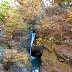 御三甕の滝（おみかの滝）