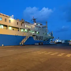 那覇港フェリー発着場