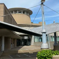 高岡市美術館