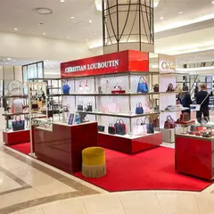 クリスチャンルブタン