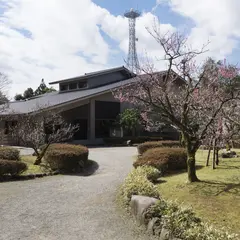 金沢市立中村記念美術館