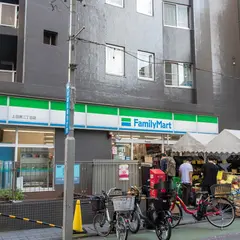 ファミリーマート 上目黒二丁目店