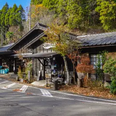岡本とうふ店