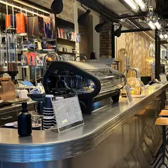 Le Café Alain Ducasse, Manufacture à Paris