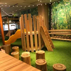 アソビバーク カフェ (ASOBI VOAUC CAFE)