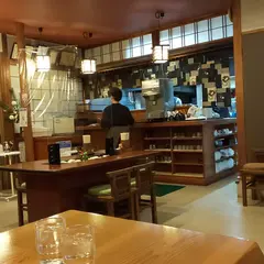 陣内