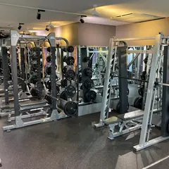 エニタイムフィットネス 肥後橋店
