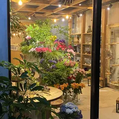 ARTISAN flowers