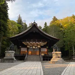 諏訪大社下社秋宮