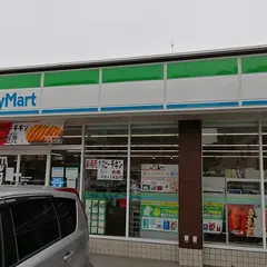 ファミリーマート 篠栗尾仲店