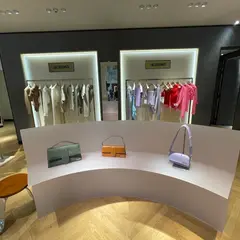 Jacquemus - Le Bon Marché
