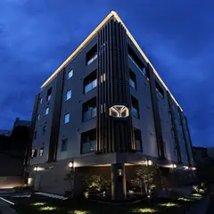 Y-HOTEL