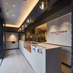 DONUT ROOM