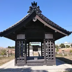 八龍神社