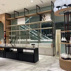 SHOLAYERED(ショーレイヤード) ルクアイーレ店