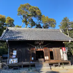 賀久留神社