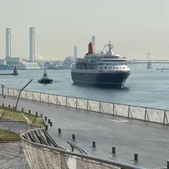 横浜港