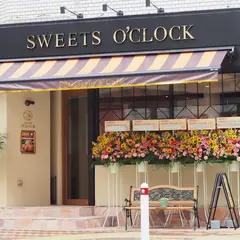 SWEETS O'CLOCK